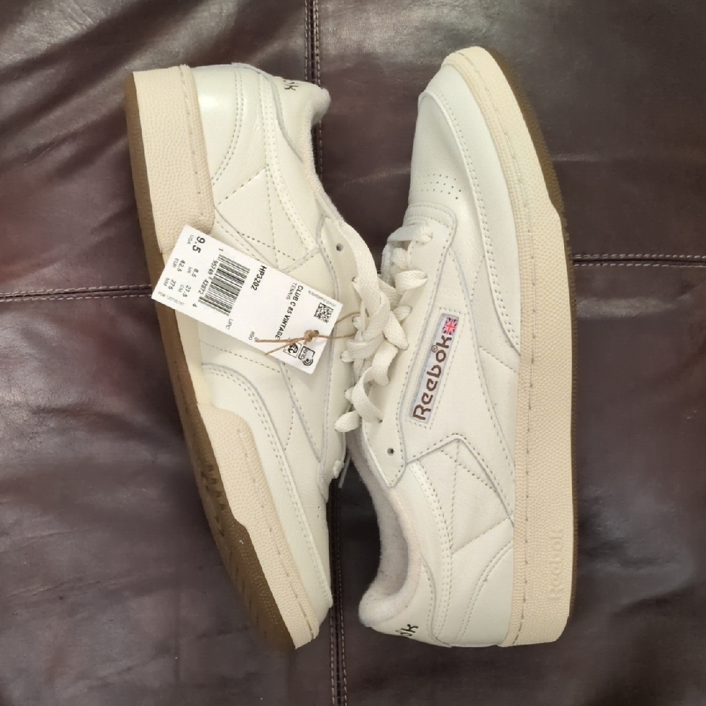 Reebok Men's Cream and Brown Sneakers New Never Worn